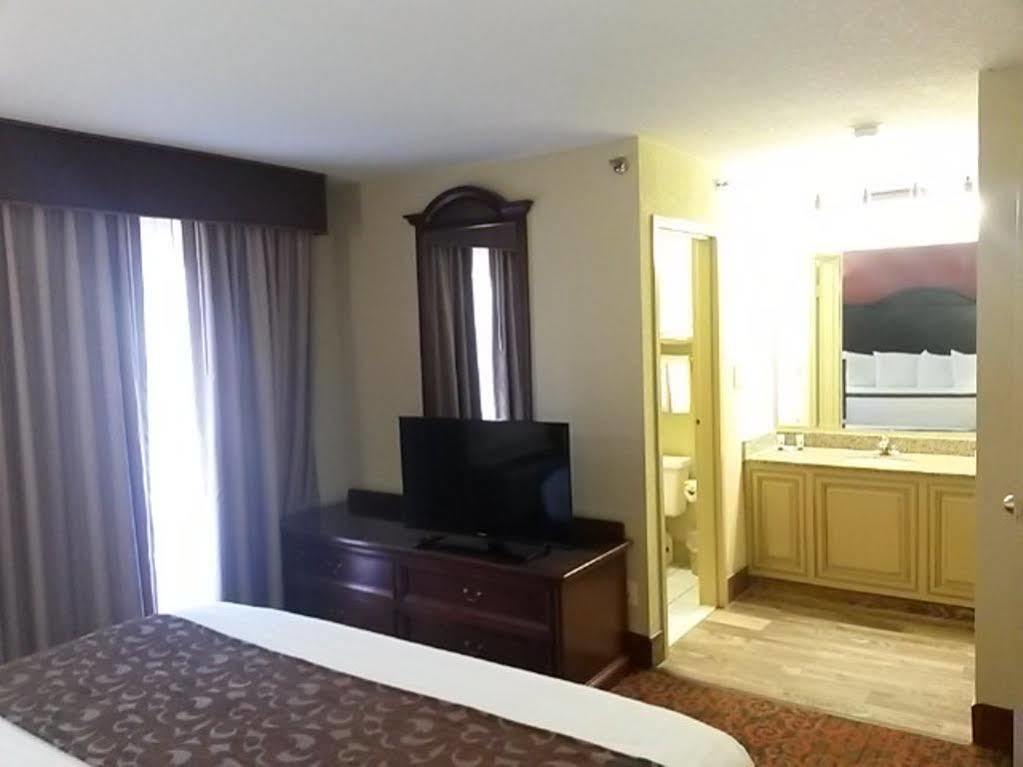 Governors Suites Hotel Oklahoma City Airport Area Exterior foto